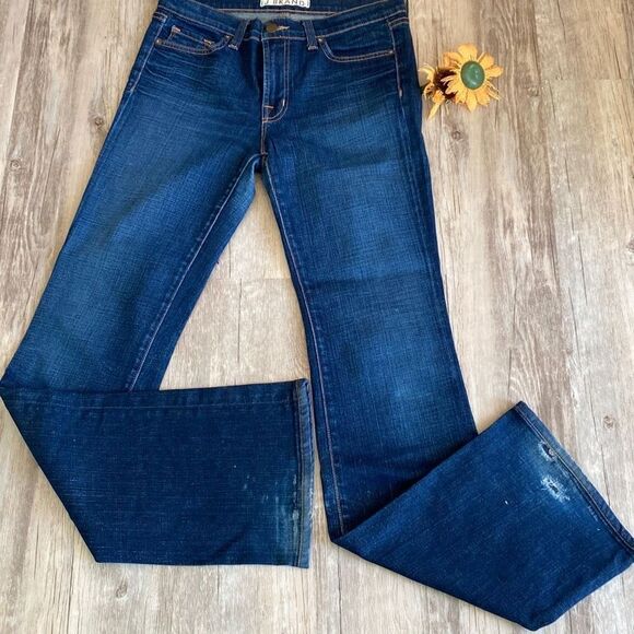 J Brand Boot Leg Distressed Jeans‎ Blue size 28 - Picture 2 of 11